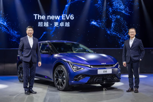 「超越 · 更卓越」 引領Kia邁向永續移動，Kia純電智慧跨界休旅The new EV6 升級配備價值最高逾20萬，166.9萬起進化上市！